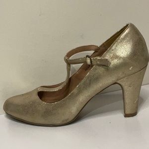 Vintage Gold T-strap Heels